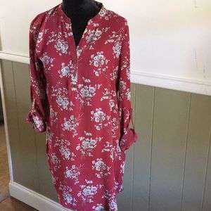 Size medium tunic Forever 21